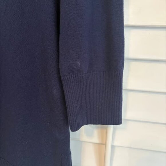 Naturals D & Co Navy Hooded Top Size Medium - Picture 5 of 7